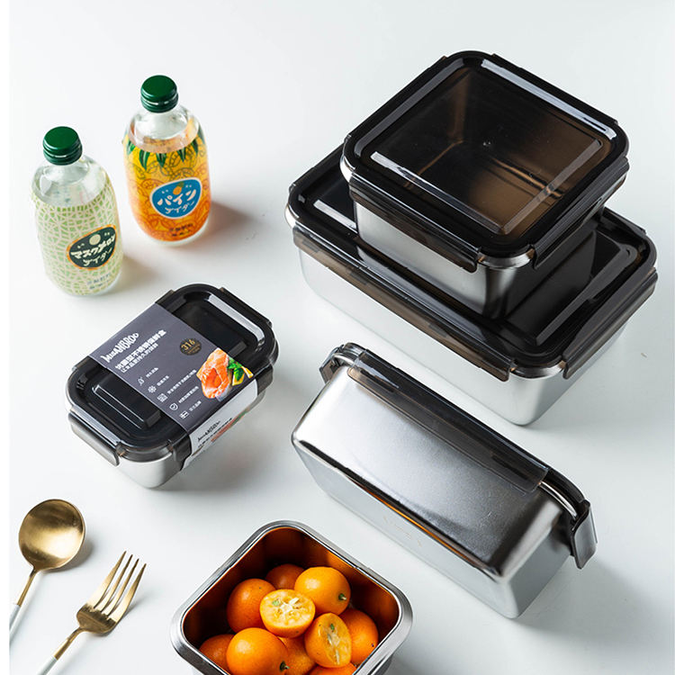 bento box with thermos