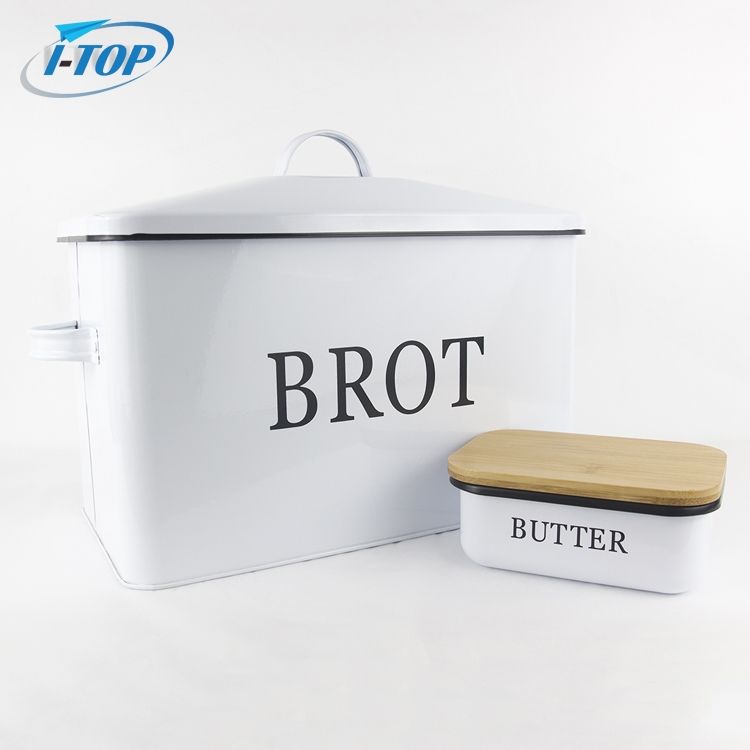 metal bread boxes