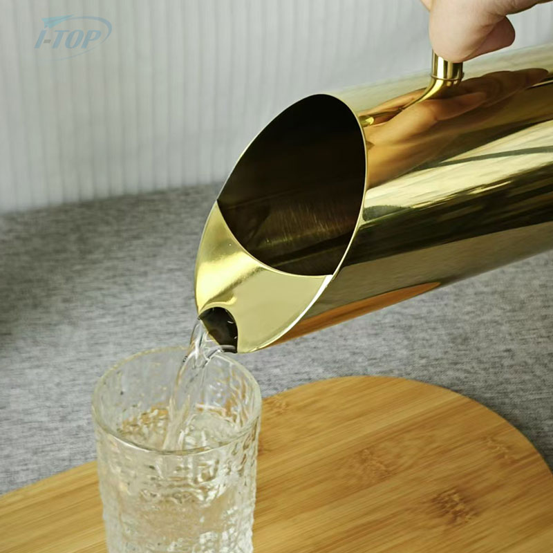 Stainless Steel Water Pitcher Drinking Bar Kettle Straight Cold Beverage Juice Tea Drinking Jug 