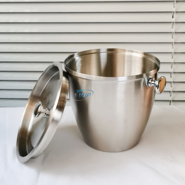 Single-Wall Stainless Steel metal Ice Bucket With ice scoop with handy two bomb handle