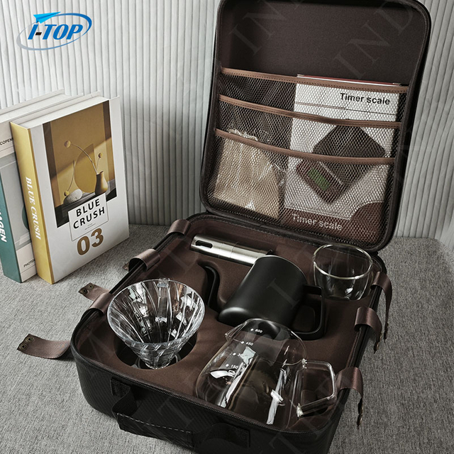 Wholesale Coffee Maker Set Gift Coffee Accessories Set With Includes Kettle Manual Grinder And Glass Cup
