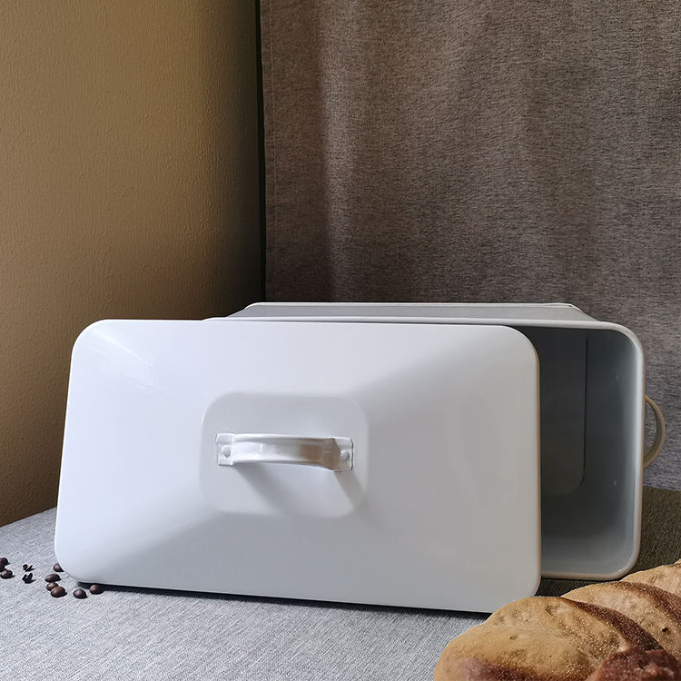 bread box wooden