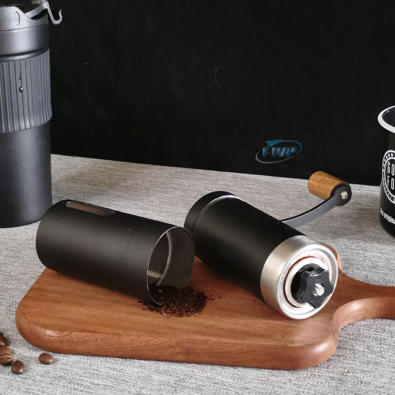 ​How to Adjust a Manual Coffee Grinder？