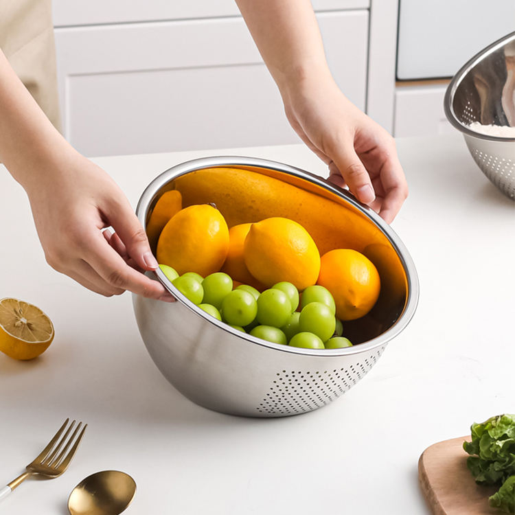 Amazon Hot Selling Stainless Steel Rice Washing Bowl Colander And Kitchen Strainer With Side Drainers