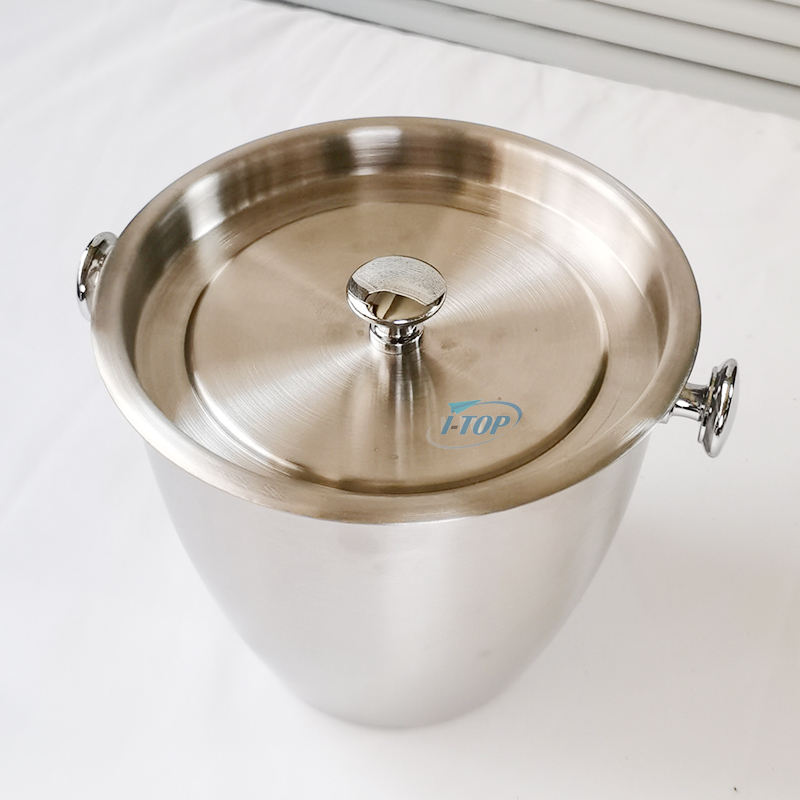 Single-Wall Stainless Steel metal Ice Bucket With ice scoop with handy two bomb handle